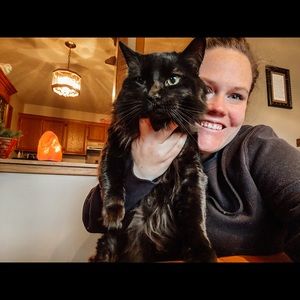 Meet your Posher, Abby